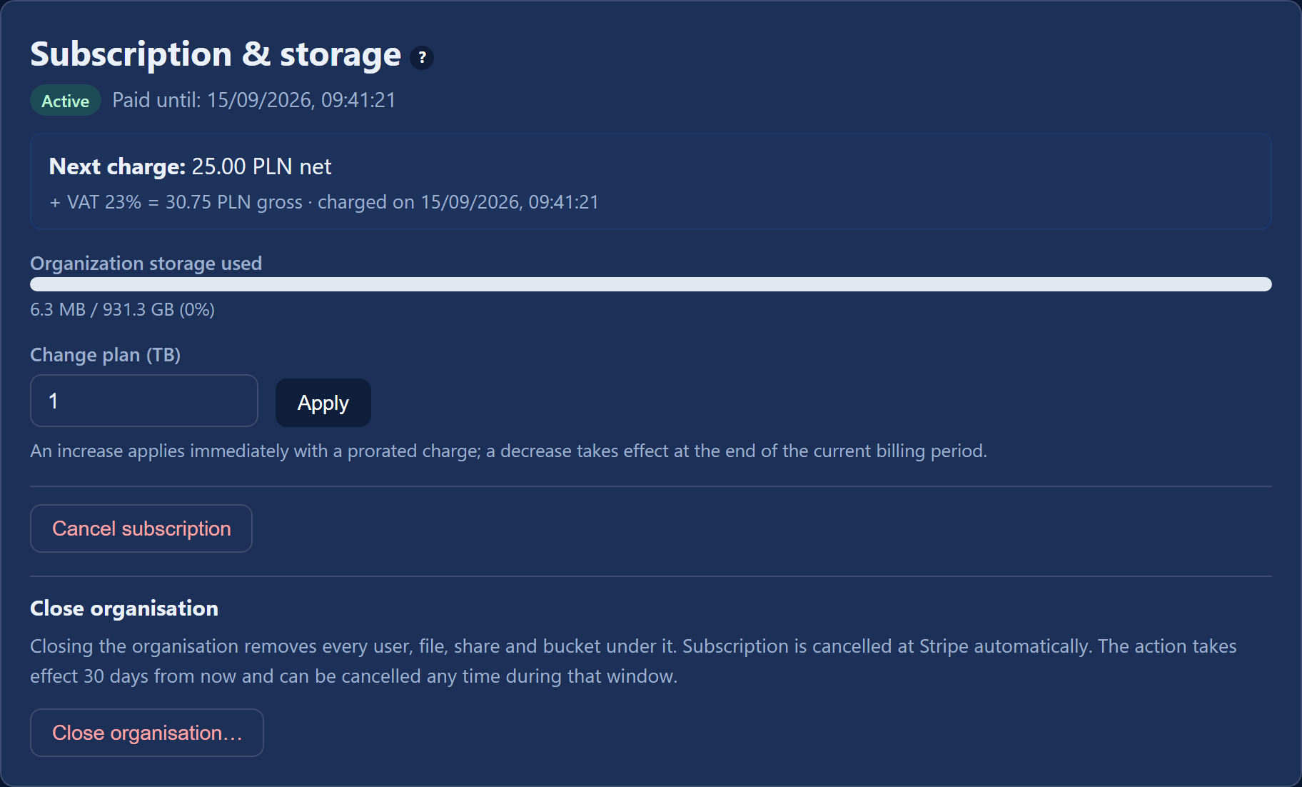 The "Subscription & storage" card: changing the plan in TB, the "Apply" button, "Cancel subscription" and "Close organisation"